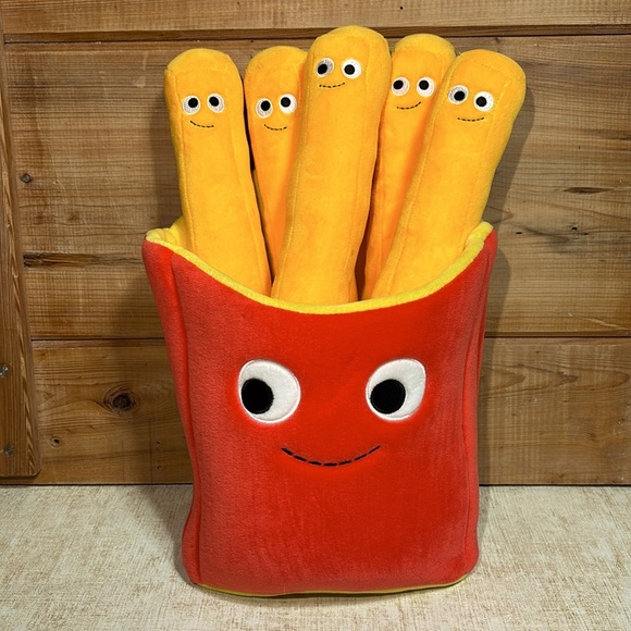 KidRobot Yummy World "Fernando" French Fry/Fries Plush - Picture 1 of 11